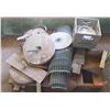 Image 1 : Contents of Pallet: Multiple Rolls Strapping & Construction Safety Fence