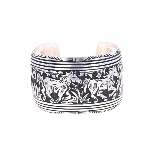 Richard Singer (Navajo / Dine) Sterling Horse Cuff