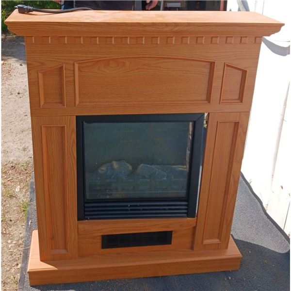 Electric Fireplace 32Wx8.5Dx38H