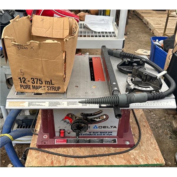 Megasaw Including Bench/Table