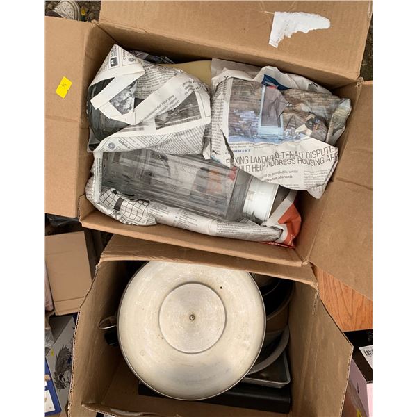 Set of Kitchen Items