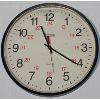 Image 1 : BATES 12 1/2" WALL CLOCK - WORKING - BATTERY OPERATED