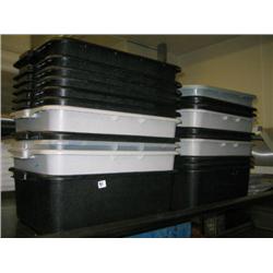 24 plastic bus boxes