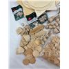 Image 2 : Variety of Wooden Chipboard Crafts