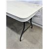 Image 2 : 6' Folding Table