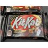 Image 2 : KitKat Dark Candy Bars (10 x 42g)