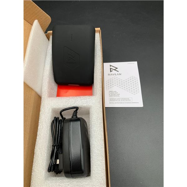 Ravean Flashlight & 12V Battery
