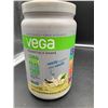 Image 1 : Vega Vanilla Vegan Protein Powder (613g)