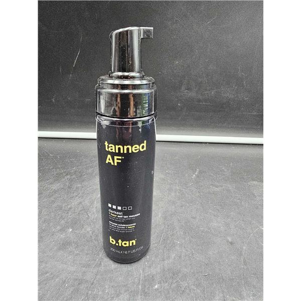 Tanned AF Darkest 1 Hour Self Tan Mousse (200ml)