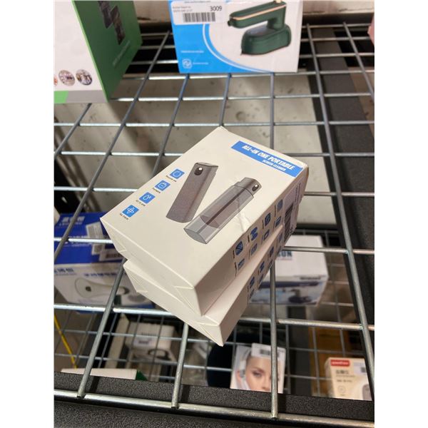 Lot of 2 all in one portable screen cleaners