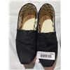 Image 3 : Lot of 2 Toms Shoes Grey & Black Size 8 Ladies