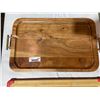 Image 3 : Lot of 2 Wooden Cutting Board and Serving Platter