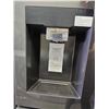 Image 5 : Kenmore Elite 72797 29.5 Cu. Ft. 4-Door French Door Refrigerator With Internal Cameras And Thawing D