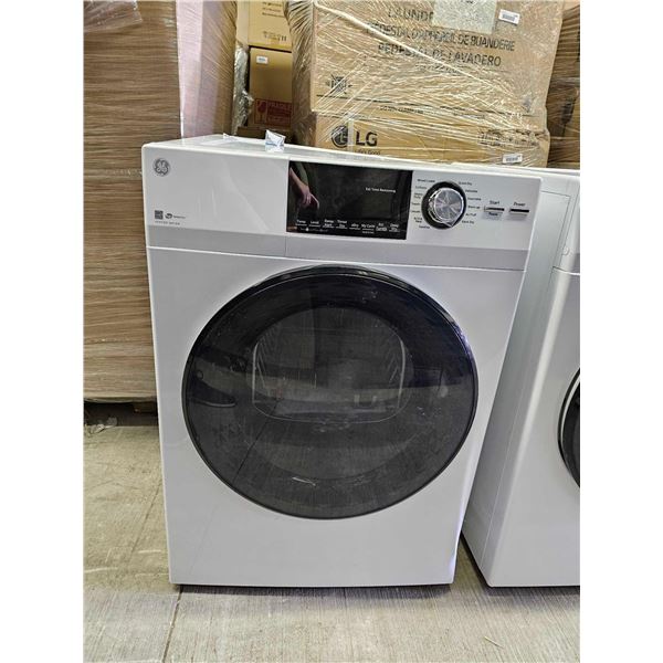 GE GFD14JSINWW Electric Dryer, 24 inch Width, 4.1 cu. ft. Capacity, 3 Temperature Settings, Stackabl