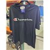Image 1 : Champions Men's T-shirt size XL