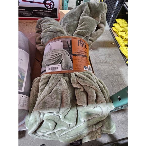 Frye Plush Blanket - Queen Size