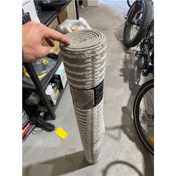 46in x 72in Vestibule Rug