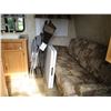 Image 14 : 2010 Keystone Trailer- Bunk Bed, Shower, Everything Works. w/ Sway bar and Hitch - Serial 4YDT18928A