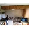 Image 20 : 2010 Keystone Trailer- Bunk Bed, Shower, Everything Works. w/ Sway bar and Hitch - Serial 4YDT18928A