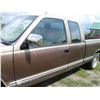 Image 5 : 1994 GMC SLE Supercab 1500 6.5 Turbo Diesel 409,000km - Needs Lift Pump, Alternator, and Batteries (