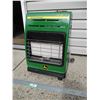 Image 1 : John Deere HR-18R 18,00BTU Propane Heater - Never Used