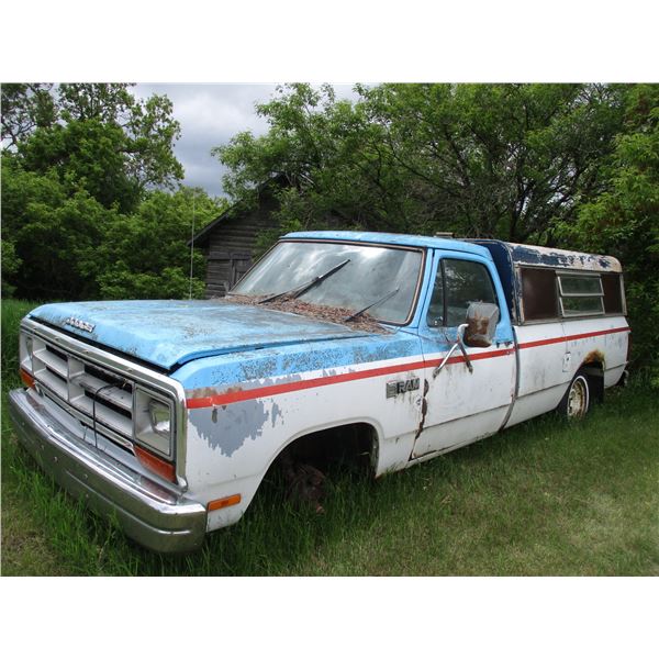 1987 Dodge Ram 150 -For Parts w/ Topper - Factory on Propane