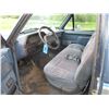 Image 17 : 1987 Ford XLT Lariat F-150 4x4- For Parts - 302 Motor