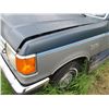 Image 4 : 1987 Ford XLT Lariat F-150 4x4- For Parts - 302 Motor