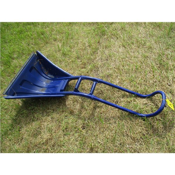 Snow Scoop Shovel - 24"