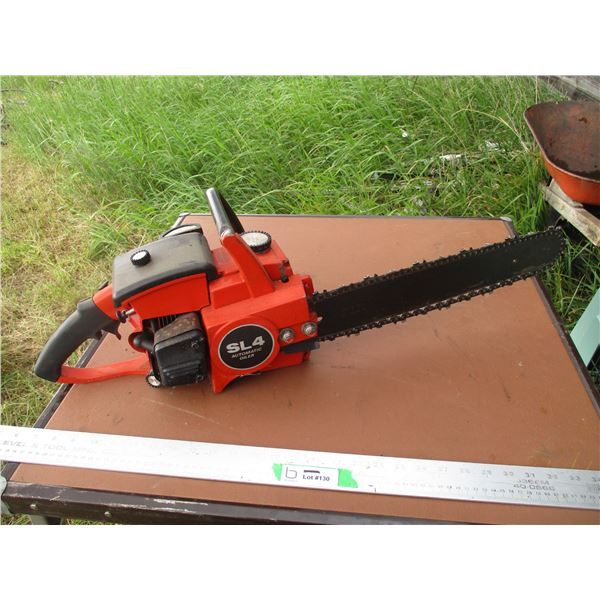 SL4 Automatic Oiler Chainsaw 16" Bar - Working