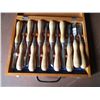 Image 2 : Mastercraft Chisel Set w/ Wooden Case