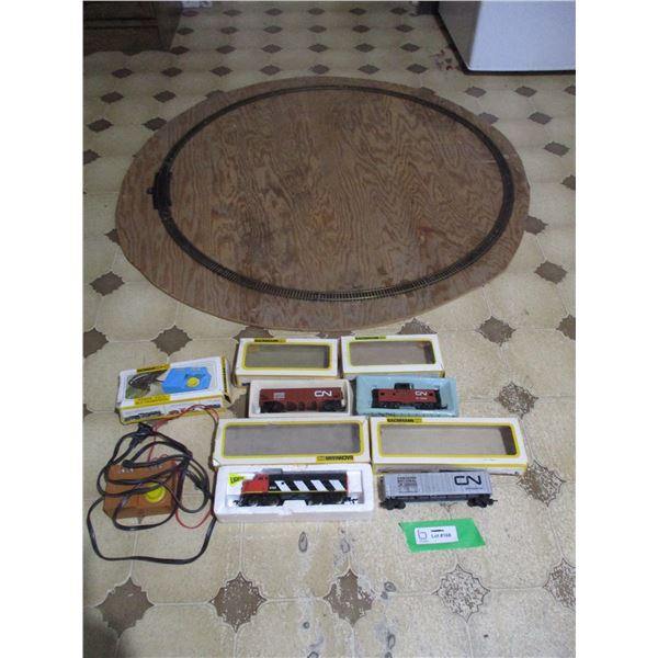 HO Scale Bachmann Electric Train and Powerpack w/ Track on 43" Board - As is