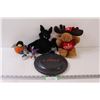 (3) Animals Stuffies, Frisby, (2) Skylanders
