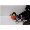 Image 3 : (3) Animals Stuffies, Frisby, (2) Skylanders