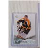 Image 2 : Bobby Orr Upper Deck Hockey Card (2012 Edition) & Coin