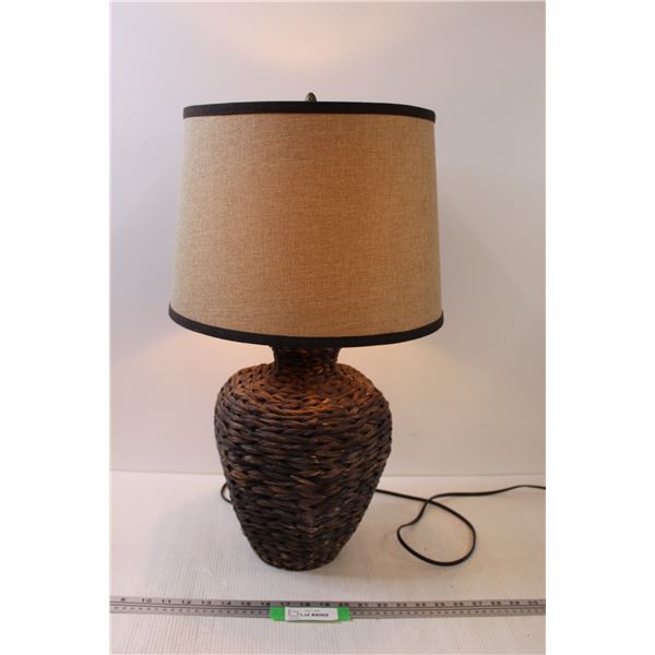 * Modern Wicker End Table Lamp - 13" x 26" - Works