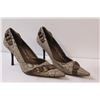 Image 4 : (2) Women's Shoes: Naturalizer & Spring High Heels - Size 9