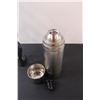 Image 4 : Metal Wall Mount Wine Bottle Rack - 18" & Thermos - 12"