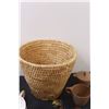 Image 6 : Wicker Basket, (4) Melamine Coffee Cups & Bowls w/Sugar & Creamer Set, Horse Mantle Figurine (Has Le