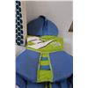 Image 5 : Hyperlite Kid's Life Jacket, Acupressure Mat/case, Duffle Bag