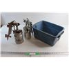 Image 1 : (2) Paint Spray Guns and Tub