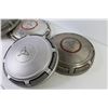 Image 2 : (4) Dodge Hub Caps