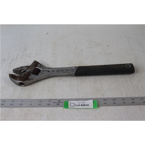 15" Adjustable Crescent Wrench