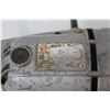 Image 2 : Black And Decker 1-2" Utility Drill - Tested and Works