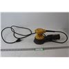 Image 1 : DeWalt Handheld Power Sander