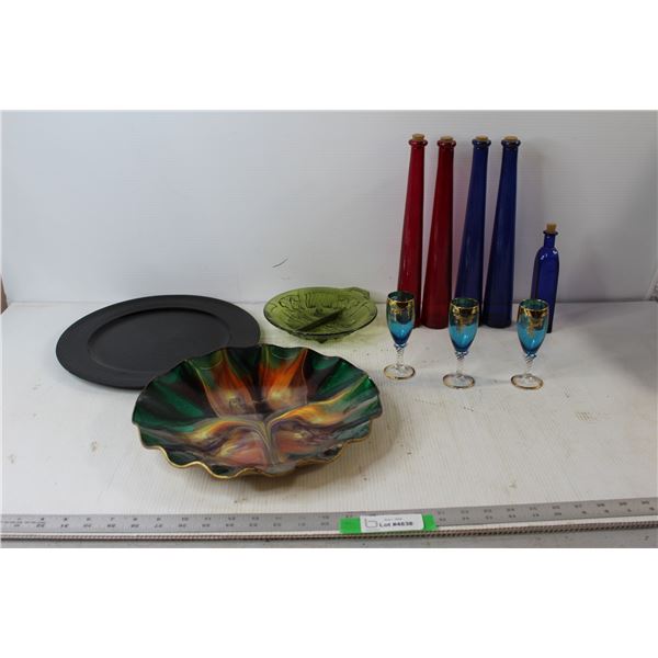 (2) Trays, (3) Coloured Glasses, (5) Coloured Glass Bottles, Coloured Glass Tray