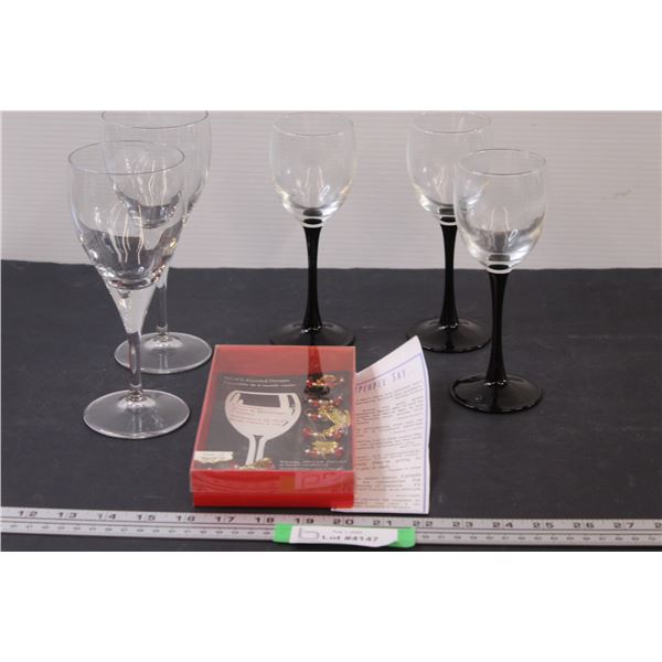(5) Wine Glasses, Wine Glass Charms in Box