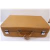 Image 5 : Vintage Suit Case The Clipper a Leather Suspenders 15'' X 24'' X 7''