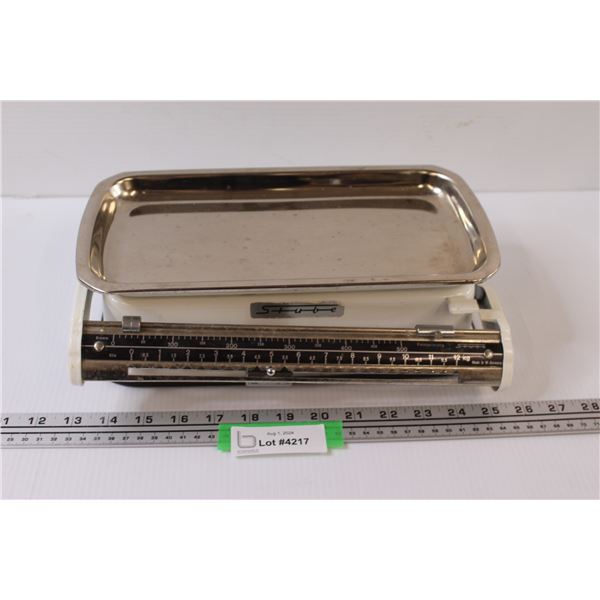 Stube Wight Scale 12'' X 8'' As is