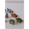 Image 2 : (18)Mini Red Rose Tea Figurines One Has Broken Handle